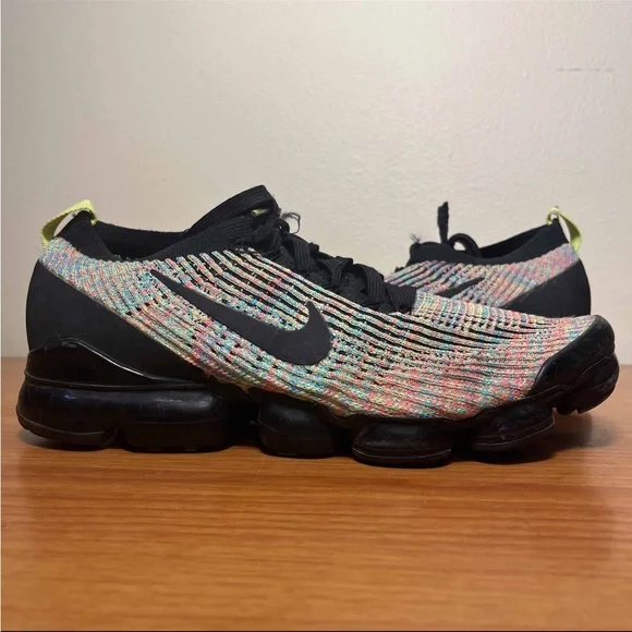 Nike | Shoes | Nike Vapormax Flyknit 3 Multicolor | Poshmark display picture 2